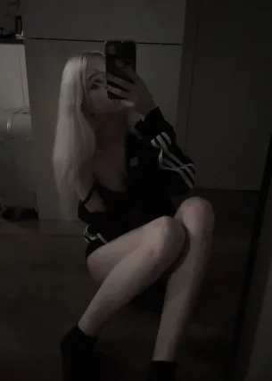 Александра - Фото 1